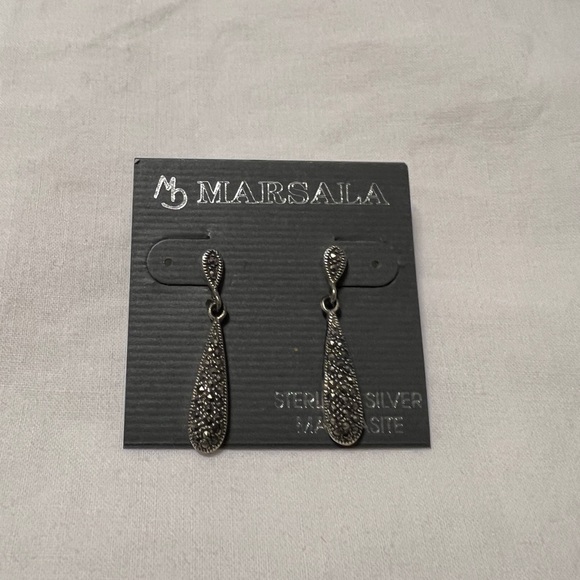 EUC Sterling silver Marcasite drop earrings - Picture 2 of 3